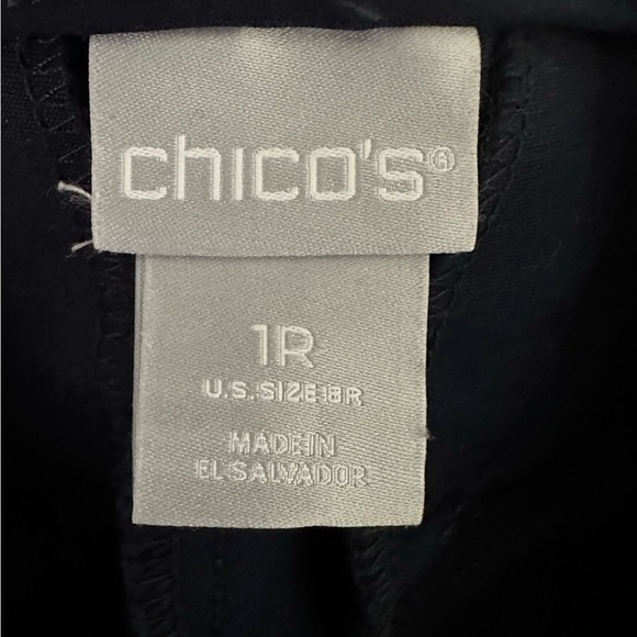 Chico's Cropped Pants Women's 1R US 8 Navy Blue Flat Front Stretch Slacks Career - Picture 7 of 8